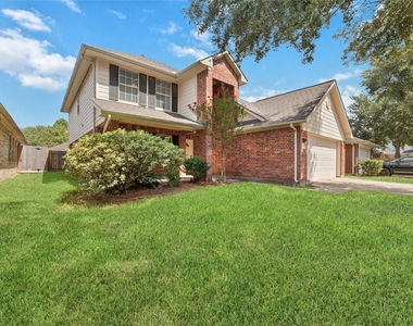 20418 Hidden Point Lane - Photo Thumbnail 2