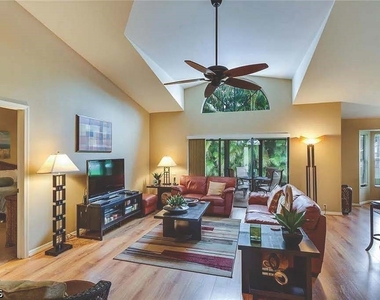 13260 Greywood Circle - Photo Thumbnail 14