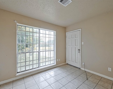 4307 Akard Street - Photo Thumbnail 29