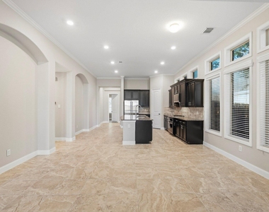 3223 Karleigh Way - Photo Thumbnail 8