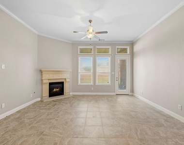 3223 Karleigh Way - Photo Thumbnail 9