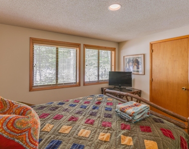 20 River View - Photo Thumbnail 26
