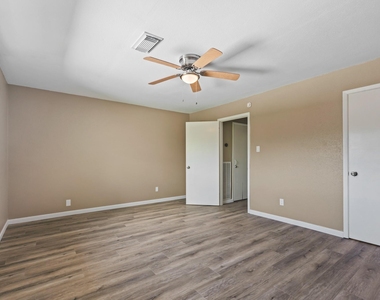 6715 Biggs Court - Photo Thumbnail 14