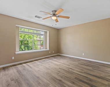 6715 Biggs Court - Photo Thumbnail 16