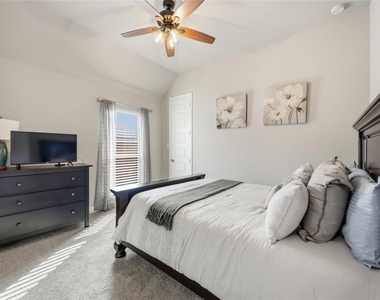 18834 Windy Orchard Court - Photo Thumbnail 16