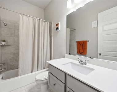 18834 Windy Orchard Court - Photo Thumbnail 17