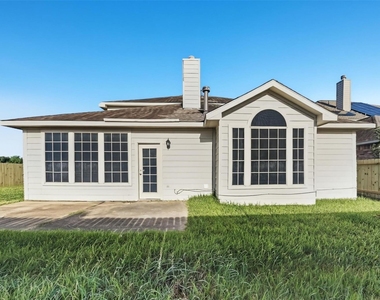 3007 Valiant Elm Street - Photo Thumbnail 25