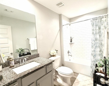 1514 Truckee River Drive - Photo Thumbnail 13