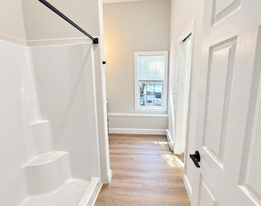 3360 Lafayette - Photo Thumbnail 8