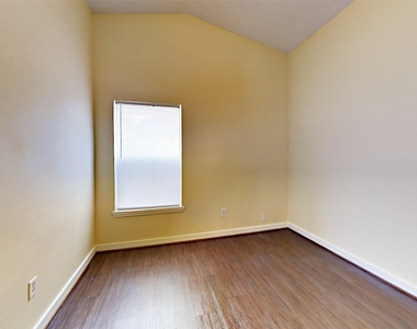 3247 Jorns Street - Photo Thumbnail 12
