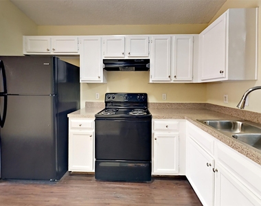 3247 Jorns Street - Photo Thumbnail 3