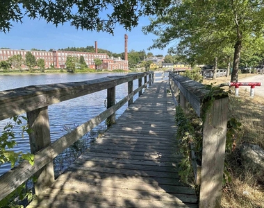 196 Water - Photo Thumbnail 25