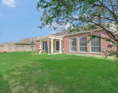 17611 Emerald Garden Lane - Photo Thumbnail 41