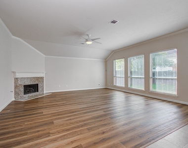 17611 Emerald Garden Lane - Photo Thumbnail 25