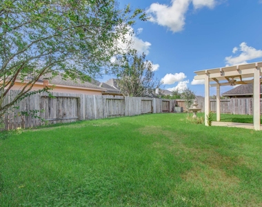 17611 Emerald Garden Lane - Photo Thumbnail 40