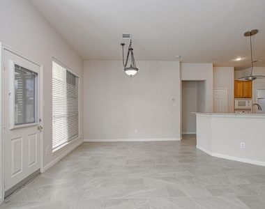 17611 Emerald Garden Lane - Photo Thumbnail 29