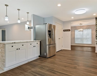 12018 Beinhorn Drive - Photo Thumbnail 13