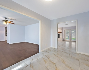 12018 Beinhorn Drive - Photo Thumbnail 4