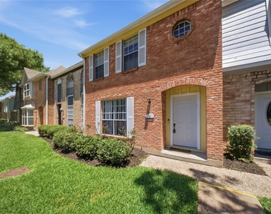 11002 Hammerly Boulevard - Photo Thumbnail 2