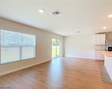 14168 Hemingway Oaks Trail - Photo Thumbnail 13