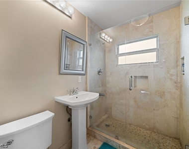1360 Chesapeake Avenue - Photo Thumbnail 19