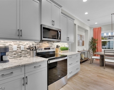 7110 Cayo Coco Lane - Photo Thumbnail 8