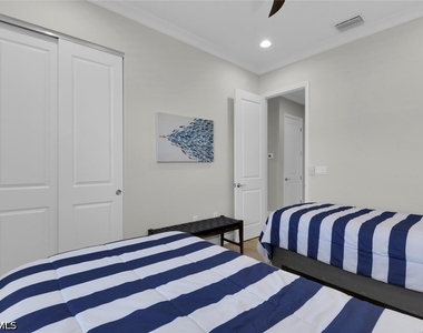 7110 Cayo Coco Lane - Photo Thumbnail 22