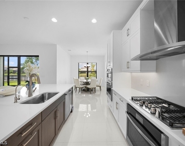 20353 Fair Oak Lane - Photo Thumbnail 11