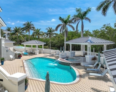 315 Dunes Boulevard - Photo Thumbnail 34
