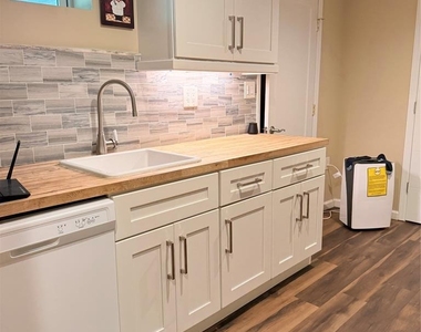 180 Orchard - Photo Thumbnail 18