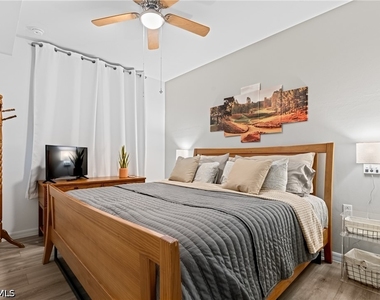 5651 Double Eagle Circle - Photo Thumbnail 12