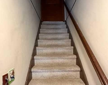 189 W Prospect - Photo Thumbnail 3