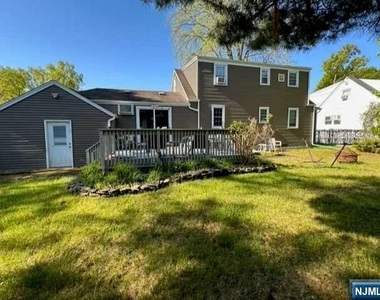 189 W Prospect - Photo Thumbnail 12