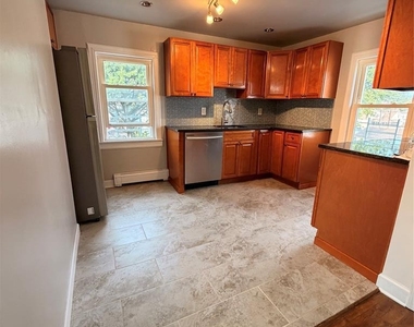 274 Union - Photo Thumbnail 2