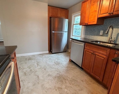 274 Union - Photo Thumbnail 5