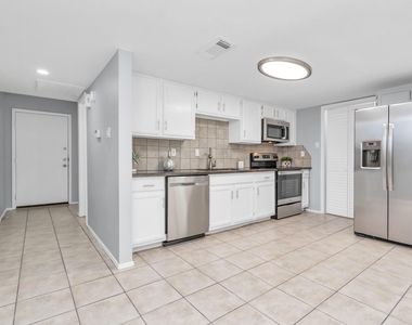 14777 Wunderlich Drive - Photo Thumbnail 5
