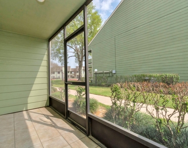 14777 Wunderlich Drive - Photo Thumbnail 21