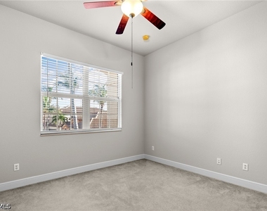 5717 Mango Circle - Photo Thumbnail 19