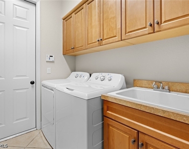 5717 Mango Circle - Photo Thumbnail 24