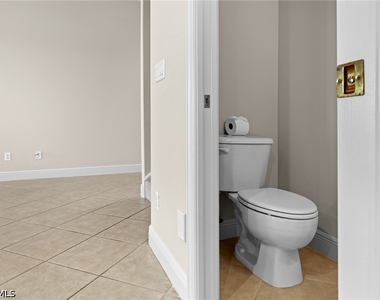 5717 Mango Circle - Photo Thumbnail 10