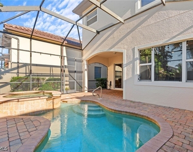 5717 Mango Circle - Photo Thumbnail 11