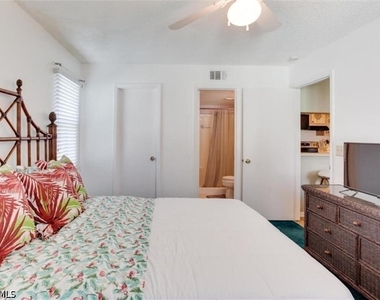 4321 27th Court Sw - Photo Thumbnail 7