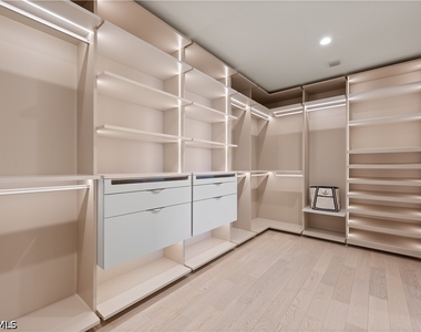 5100 Seagrass Boulevard - Photo Thumbnail 28