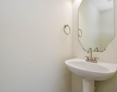 5607 Stonecloud Lane - Photo Thumbnail 42