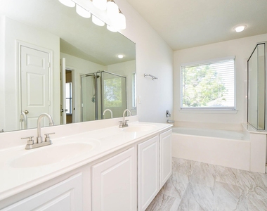 5607 Stonecloud Lane - Photo Thumbnail 31