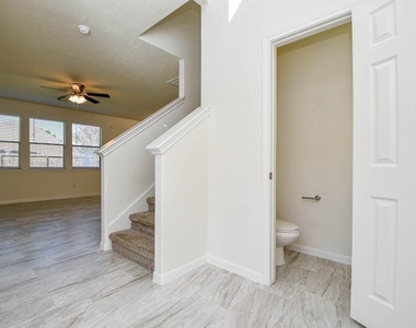 5607 Stonecloud Lane - Photo Thumbnail 4