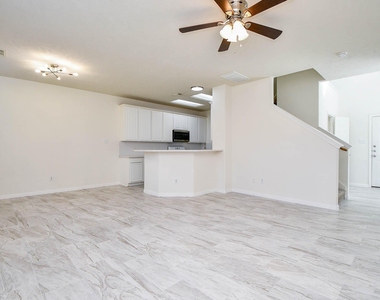 5607 Stonecloud Lane - Photo Thumbnail 8