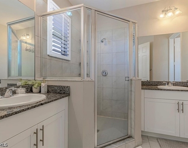 8732 Madrid Circle - Photo Thumbnail 2