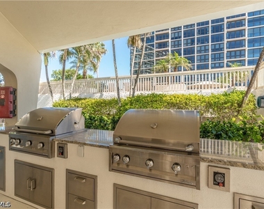 4031 Gulf Shore Boulevard N - Photo Thumbnail 5