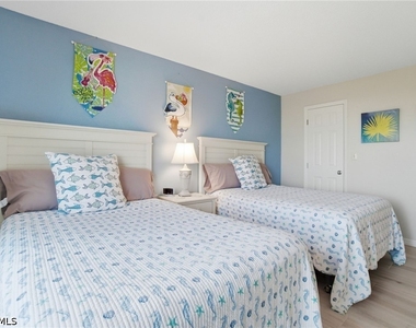 25720 Hickory Boulevard - Photo Thumbnail 21